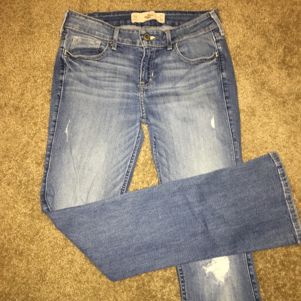Hollister distressed boot cut jeans size 5s